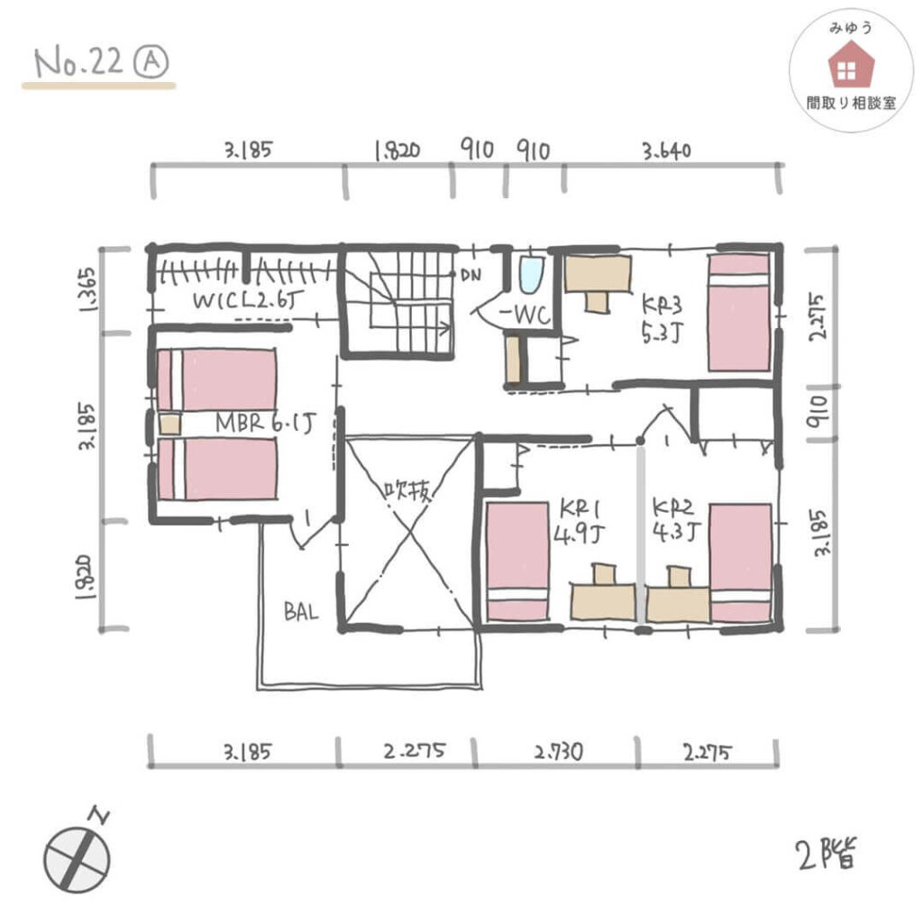 子供室が３室ある、吹抜けリビングのある間取り【34坪5LDK2階建】No.22A-寸法有2階